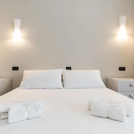 Apartment 100m Dal Mare - Centro Citta