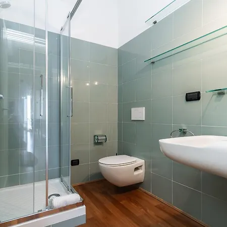 Апартаменты 100m Dal Mare - Centro Citta *